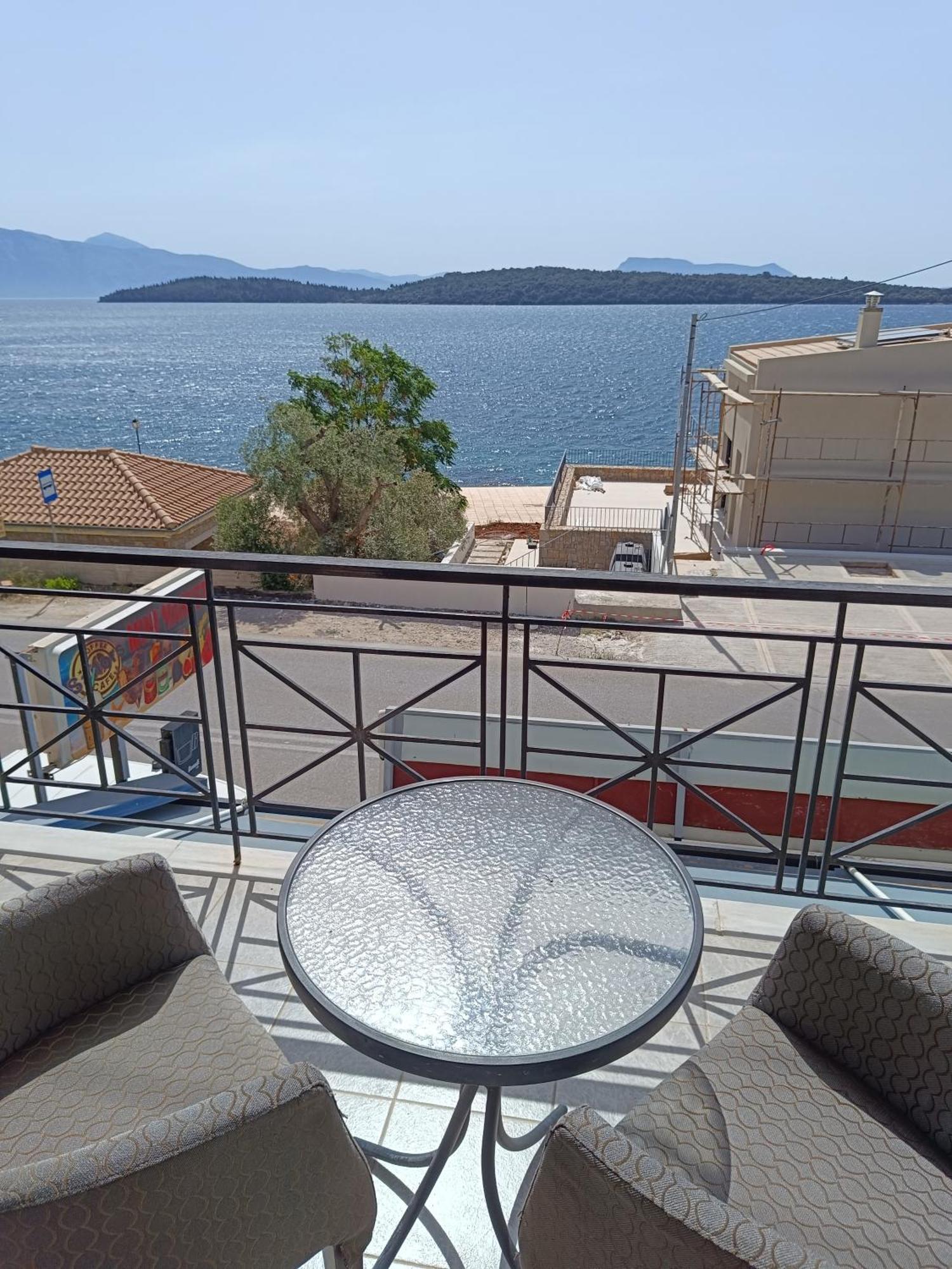 Sailors Apartments Perigiali Nydri (Lefkada) Esterno foto