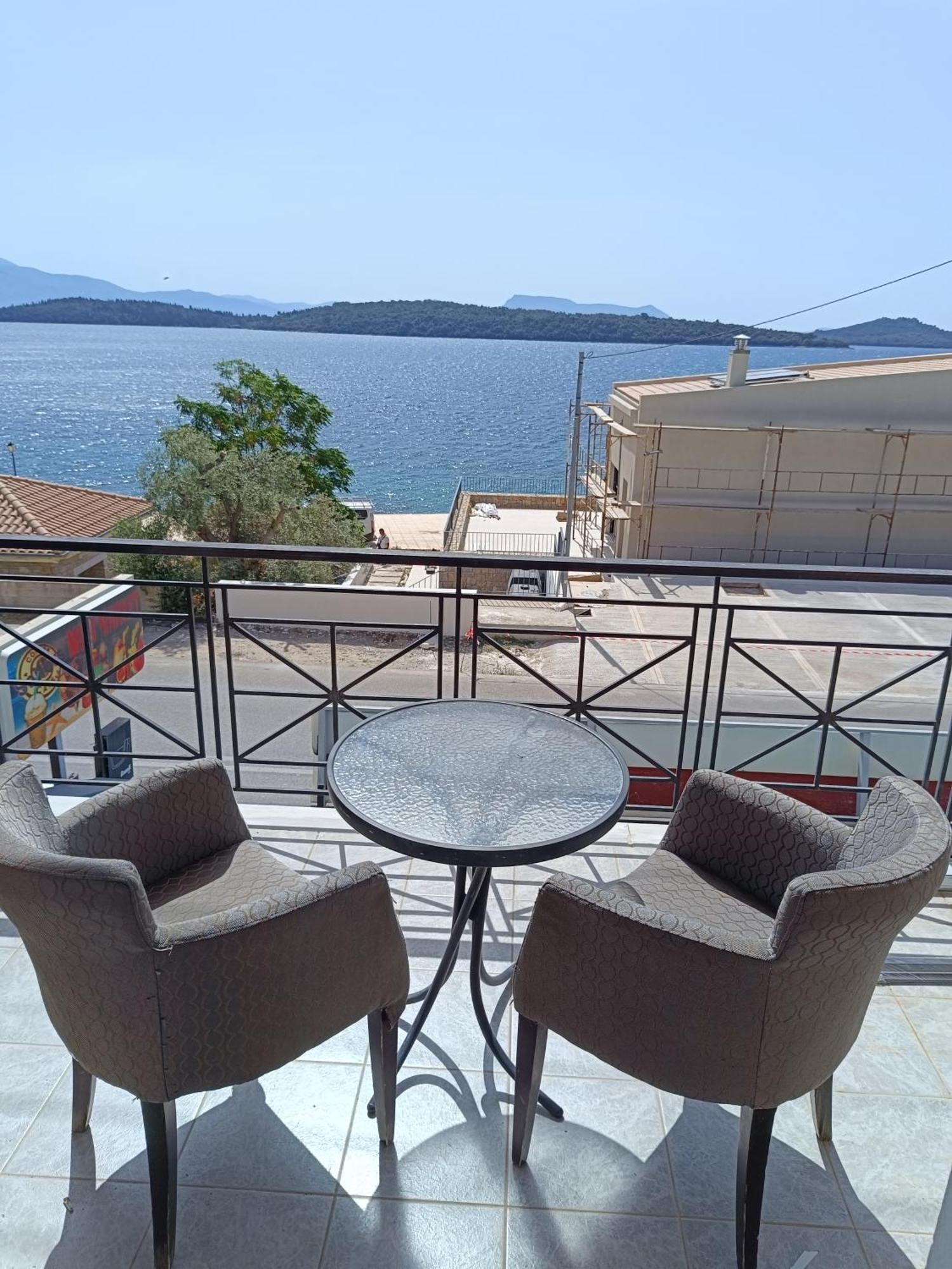 Sailors Apartments Perigiali Nydri (Lefkada) Esterno foto