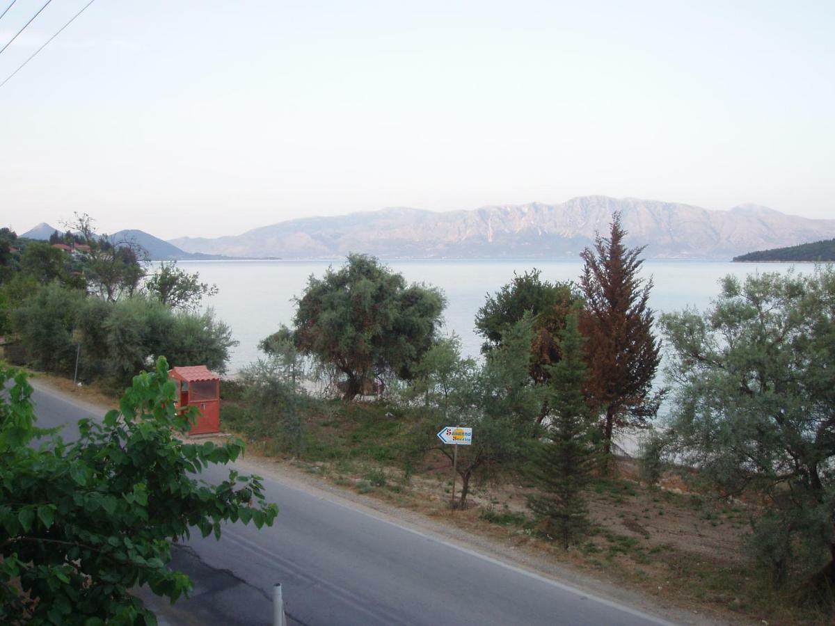 Sailors Apartments Perigiali Nydri (Lefkada) Esterno foto