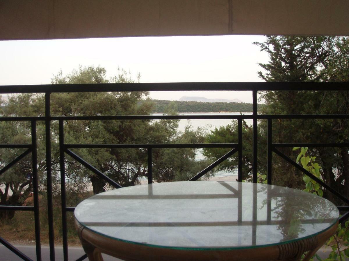 Sailors Apartments Perigiali Nydri (Lefkada) Esterno foto