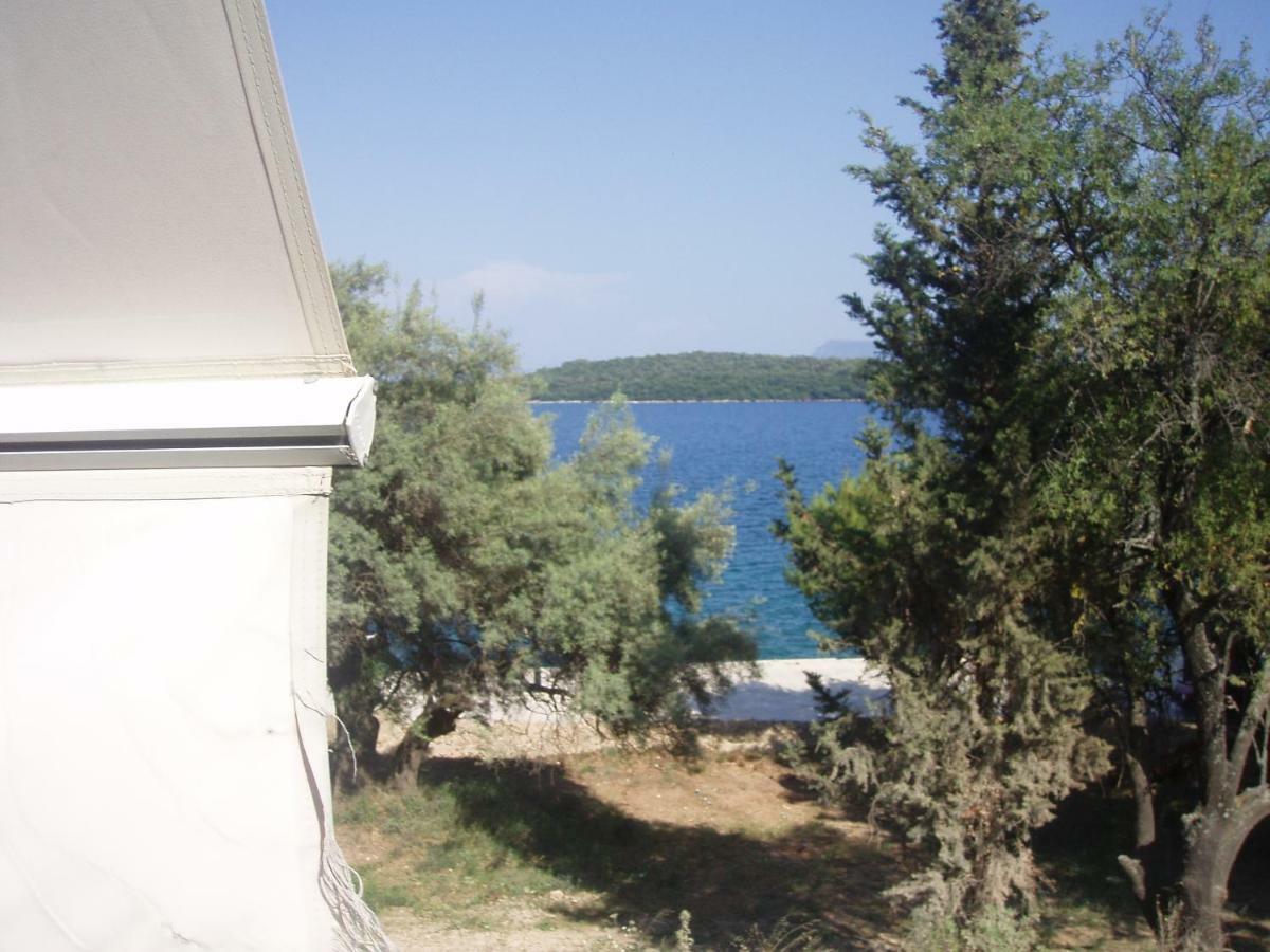 Sailors Apartments Perigiali Nydri (Lefkada) Esterno foto